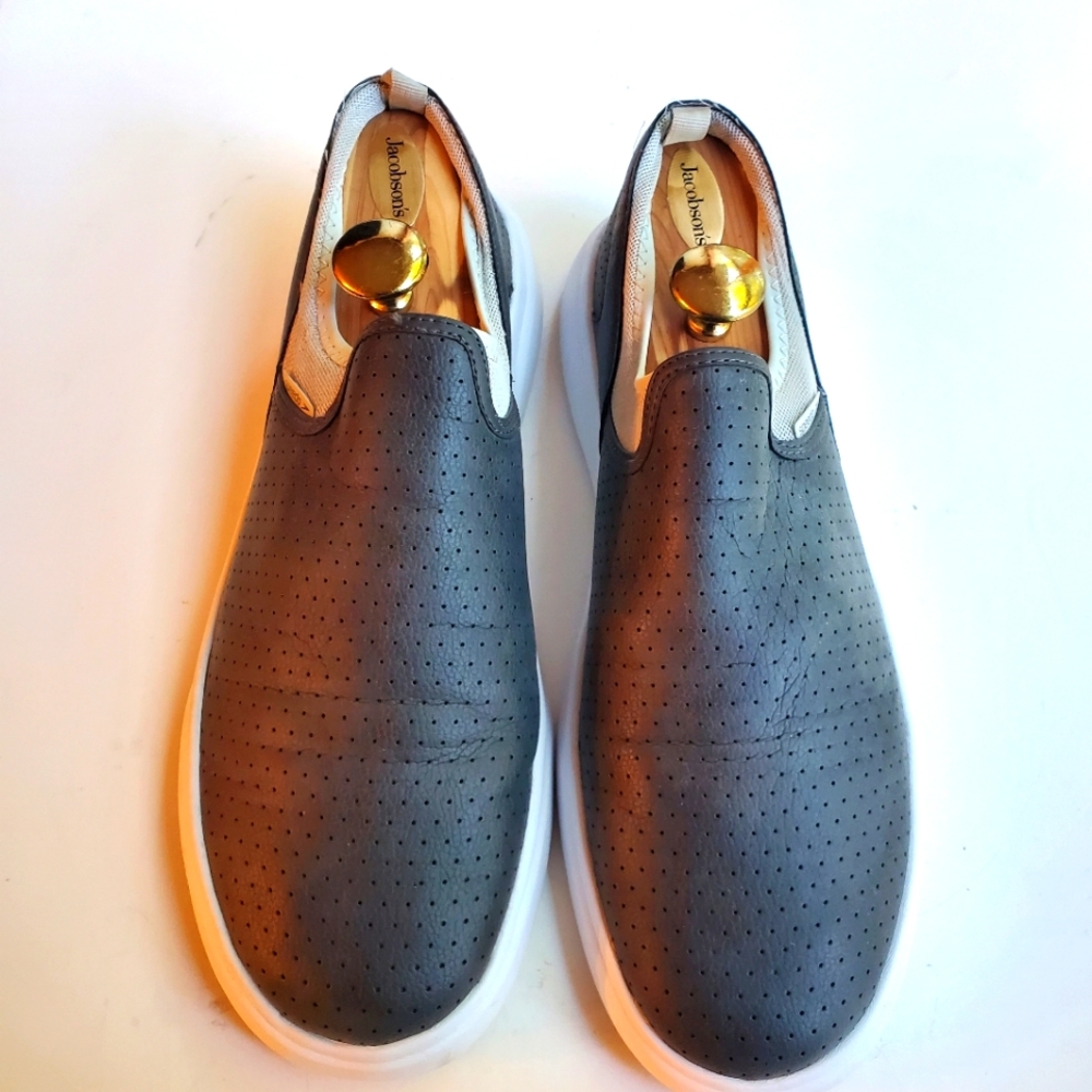 SPEEDO MEN'S SLIP-ON DARK GRAY SIZE LARGE 11-12
